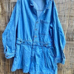 Universal Thread Light Blue Denim Skort long sleeves